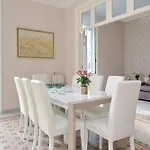 Apartment Interno 5 Elegante Residenza Per 10 Pax Vicina A Colosseo E Santa Maria Maggiore Rome