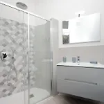 Interno 5 Elegante Residenza Per 10 Pax Vicina A Colosseo E Santa Maria Maggiore Apartment *