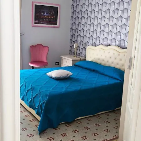Interno 5 Elegante Residenza Per 10 Pax Vicina A Colosseo E Santa Maria Maggiore Roma