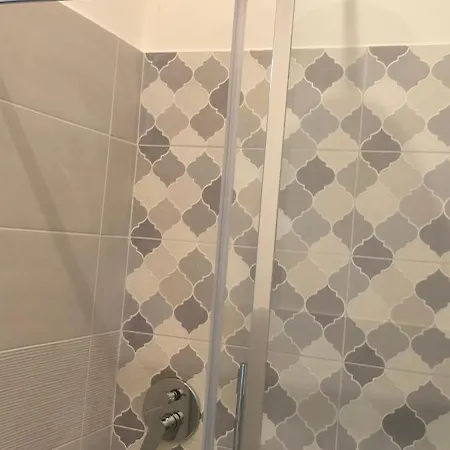 Interno 5 Elegante Residenza Per 10 Pax Vicina A Colosseo E Santa Maria Maggiore