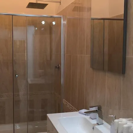 Interno 5 Elegante Residenza Per 10 Pax Vicina A Colosseo E Santa Maria Maggiore *