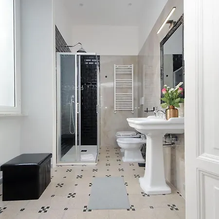 Interno 5 Elegante Residenza Per 10 Pax Vicina A Colosseo E Santa Maria Maggiore *