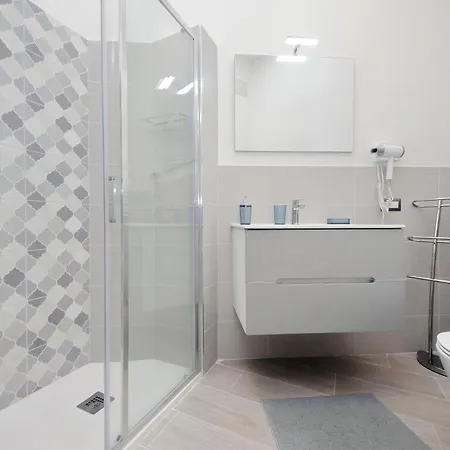 Interno 5 Elegante Residenza Per 10 Pax Vicina A Colosseo E Santa Maria Maggiore Appartement *