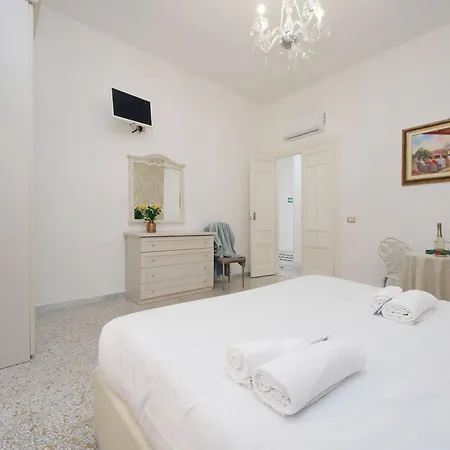 Interno 5 Elegante Residenza Per 10 Pax Vicina A Colosseo E Santa Maria Maggiore *